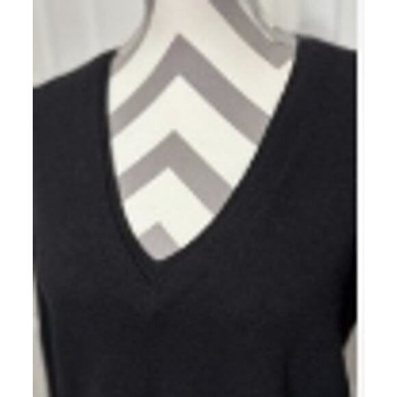 J Crew Black Ladies V-neck Wool Cashmere Large Sweater Soft Cozy Classy - Picture 2 of 5